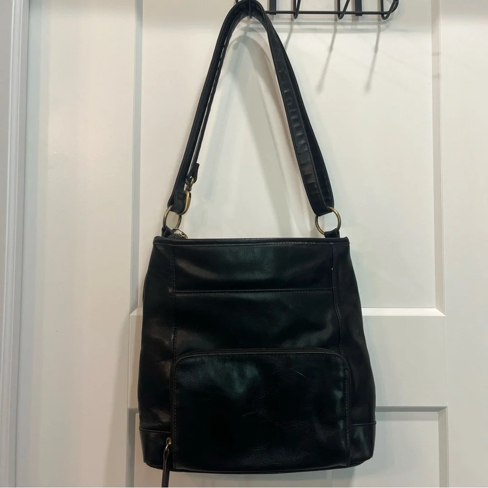 Vintage Black Leather‎ Tignanello Crossbody/Shoulder Bag